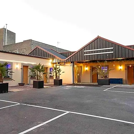Center Saint-quentin Centre Gare 24-24 Parking Prive